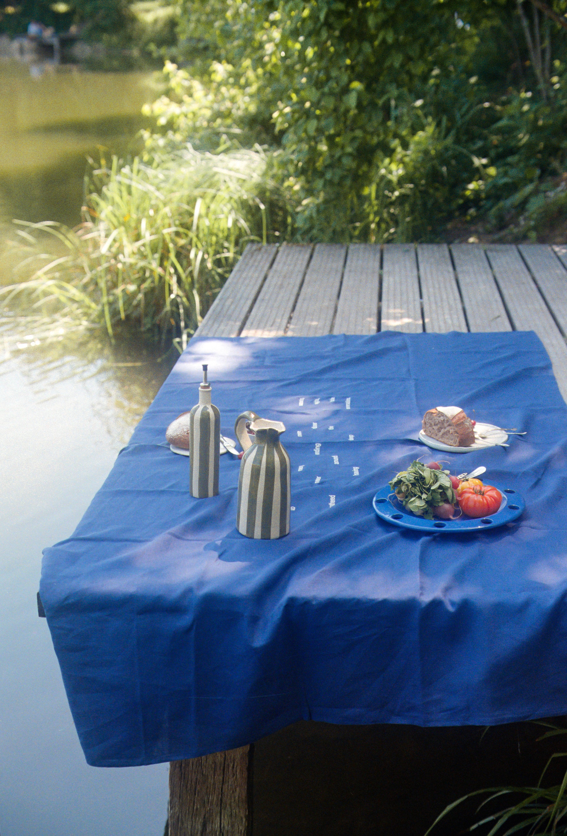 NEVER ENDING Tablecloth