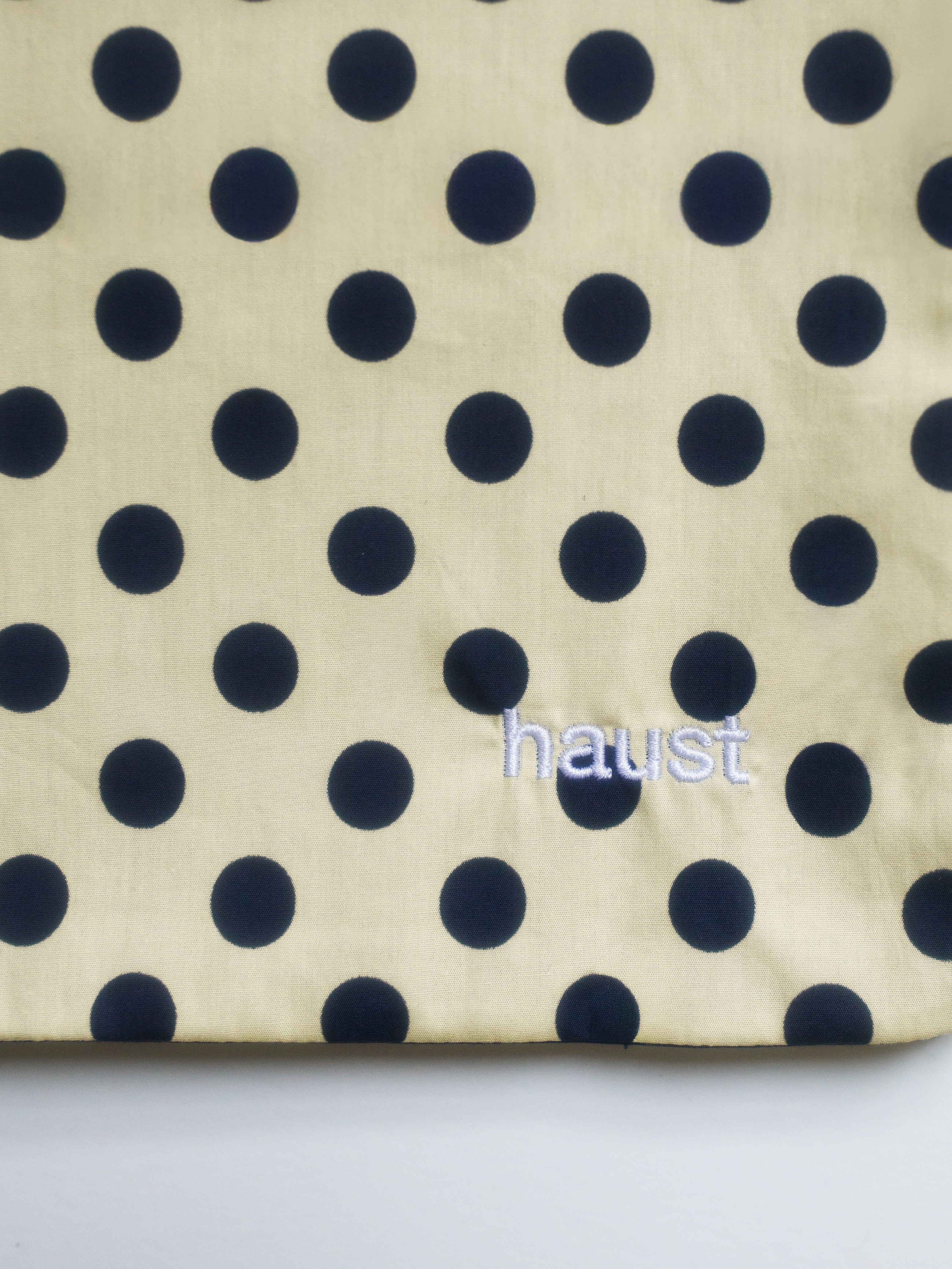 NIKI Signature Apron