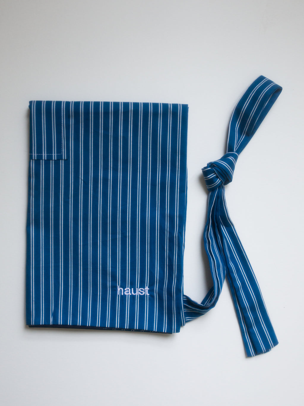 SOFIA Signature Apron